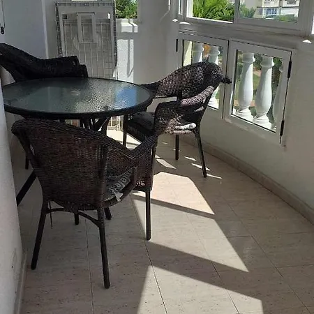 Con Vista La Mata Apartamento
