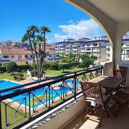 Con Vista La Mata Apartment *